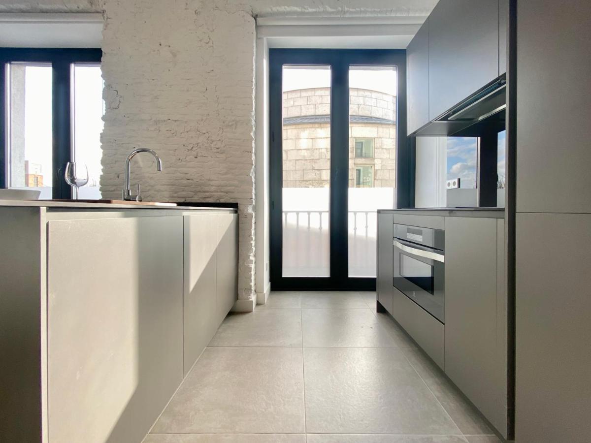Tulem La Latina Apartment Madrid Exterior photo